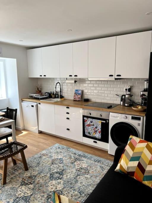Apartmán Luxury Artistic Digital Nomad Getaway W/ Terrace Lisboa Exteriér fotografie