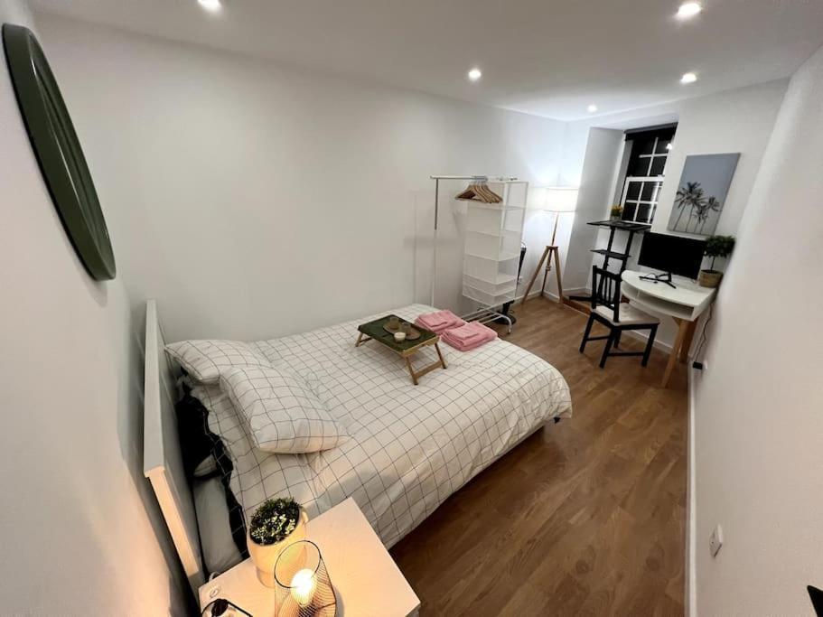 Apartmán Luxury Artistic Digital Nomad Getaway W/ Terrace Lisboa Exteriér fotografie