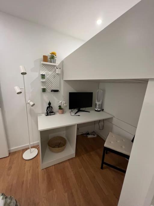 Apartmán Luxury Artistic Digital Nomad Getaway W/ Terrace Lisboa Exteriér fotografie